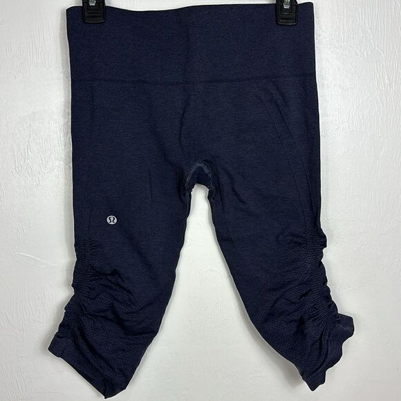 Lululemon Athletica Flow Crop Capri Leggings Side Ruched Size 6 - Picture 3 of 4